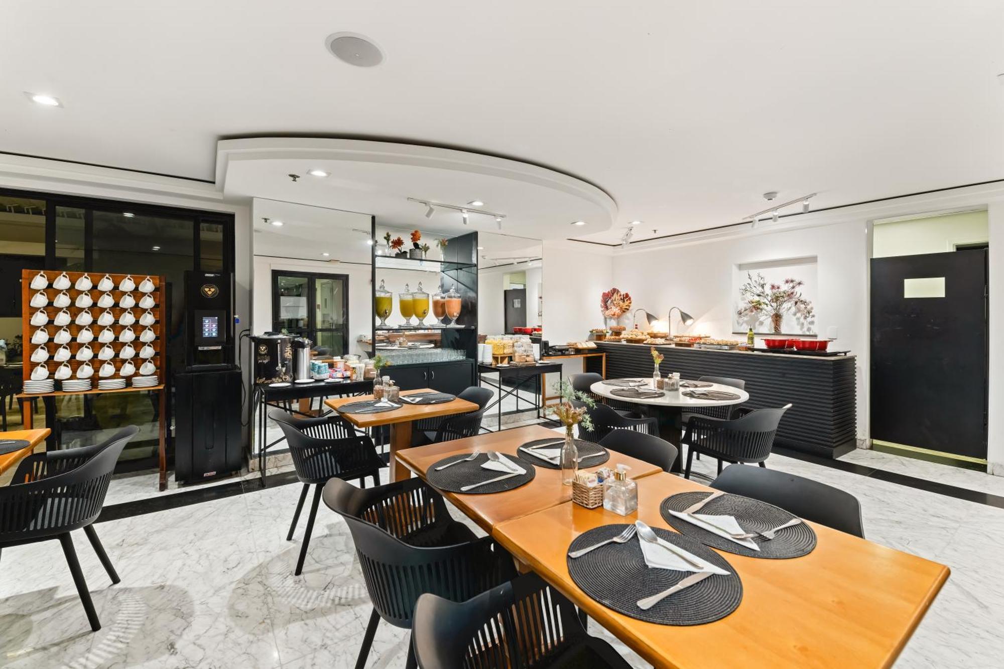 Slaviero Sao Paulo Ibirapuera Hotel ภายนอก รูปภาพ